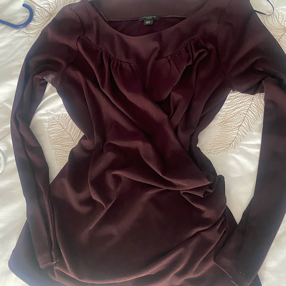 LOFT / ann taylor brown / maroon long sleeve top